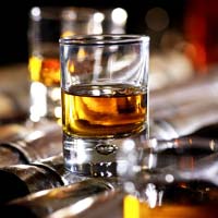 Studio photo Lyon : Cuisine du monde verre de rhum sur canne à sucre Editions Crès
