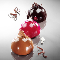 Présentation culianire : entremets boules colorées Délice et Création
